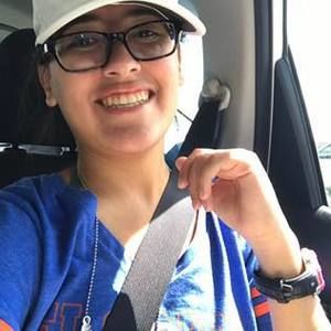 Meet your Posher, Laura